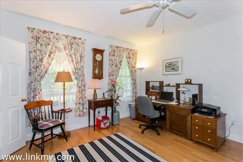 100 Pond Road West Tisbury MA 02575