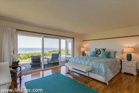 4 Windy Way West Tisbury MA 02575