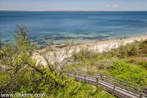 4 Windy Way West Tisbury MA 02575