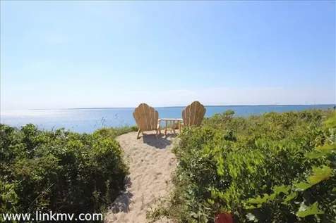 4 Windy Way West Tisbury MA 02575