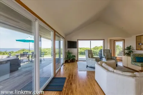 4 Windy Way West Tisbury MA 02575