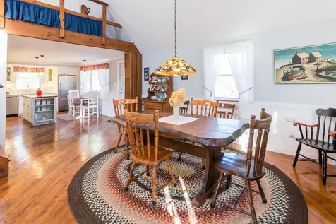 10 Sampson Avenue Edgartown MA 02539