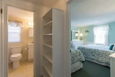 20 Peases Point Way Edgartown MA 02539