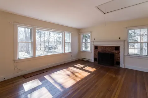 625 Edgartown Road West Tisbury MA 02575
