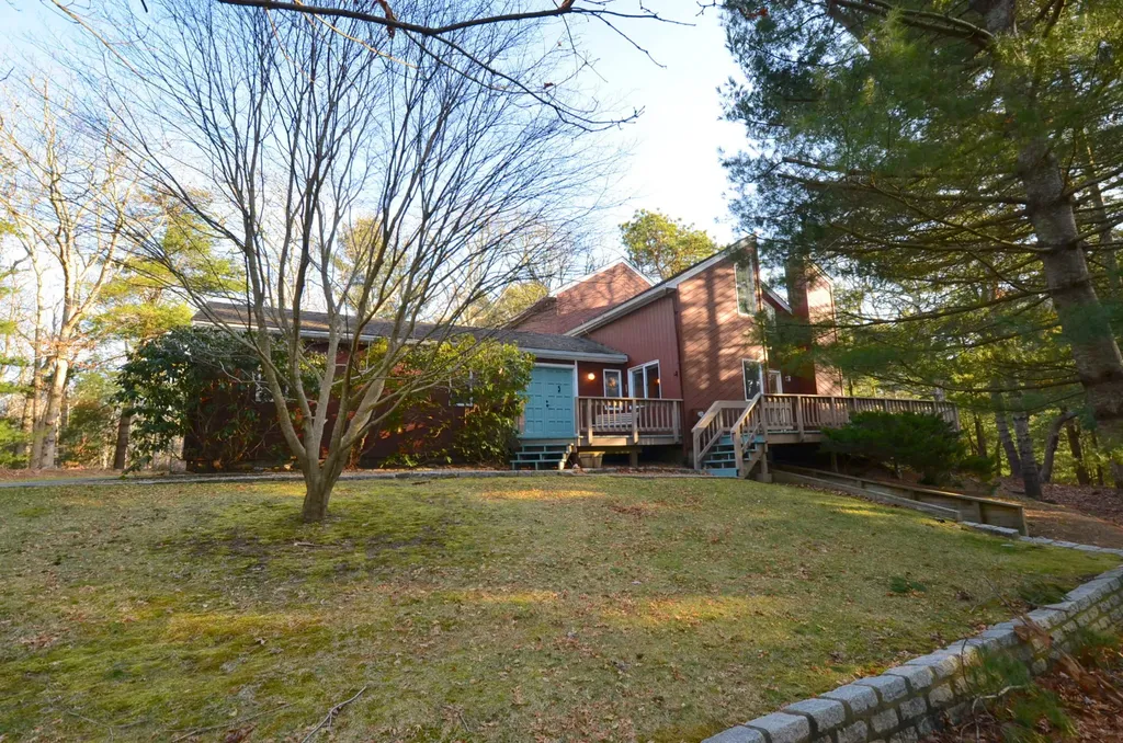 40 Tiffany Drive Oak Bluffs MA 02557