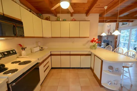 40 Tiffany Drive Oak Bluffs MA 02557