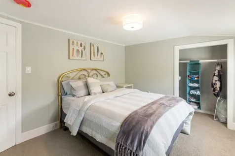 43 Edgartown Road Vineyard Haven MA 02568