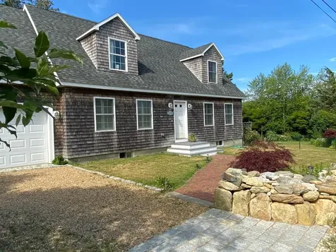 1 Bird Street Oak Bluffs MA 02557