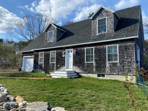 1 Bird Street Oak Bluffs MA 02557