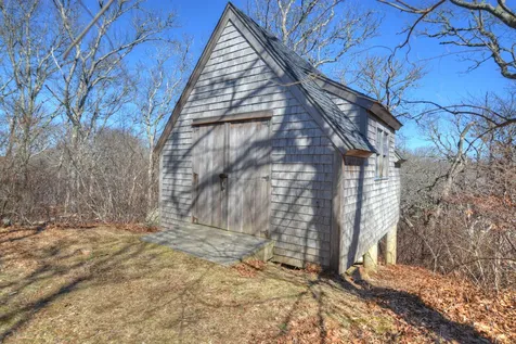 1 Nomans Watch Road Aquinnah MA 02535