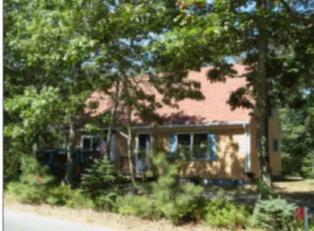 93 Alpine Avenue Oak Bluffs MA 02557