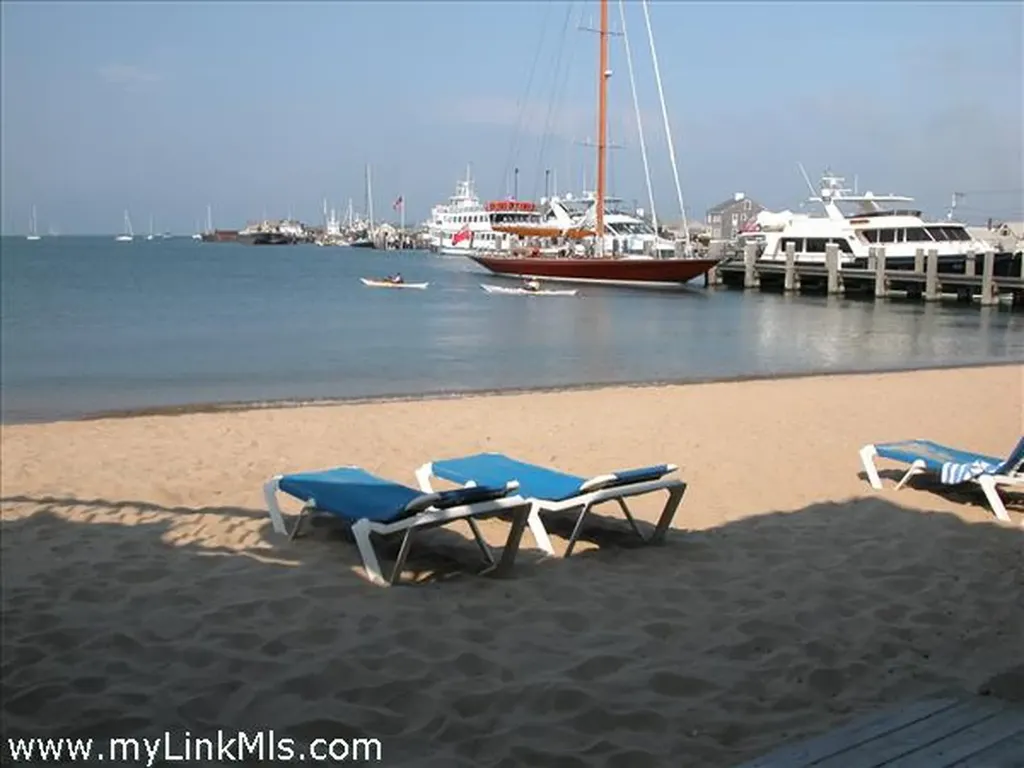 60 Beach Road Vineyard Haven MA 02568