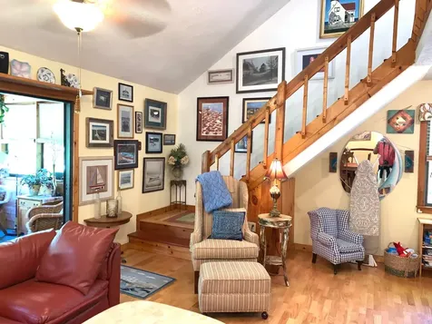 294 Greenwood Avenue Vineyard Haven MA 02568