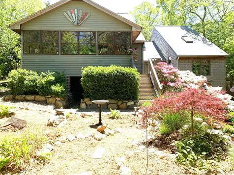 294 Greenwood Avenue Vineyard Haven MA 02568