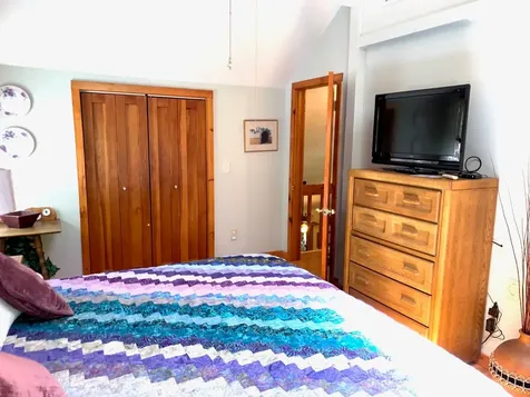 294 Greenwood Avenue Vineyard Haven MA 02568