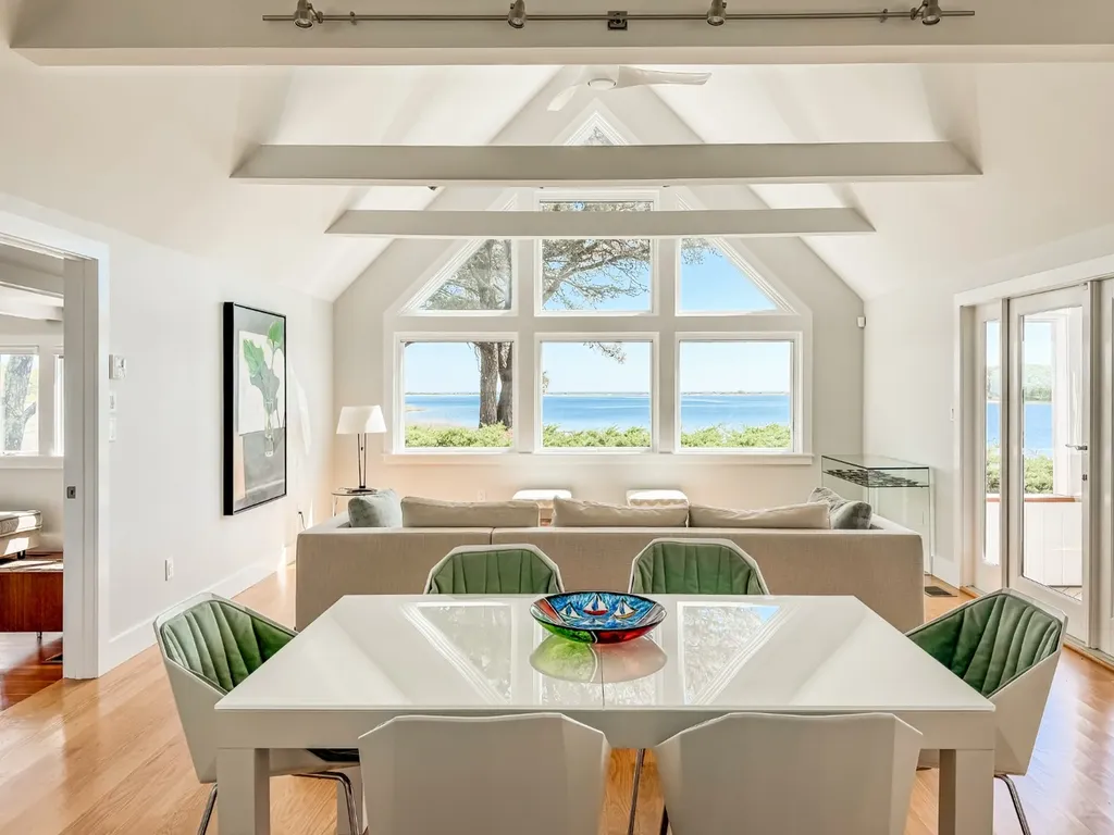 43 Sengekontacket Road Oak Bluffs MA 02557