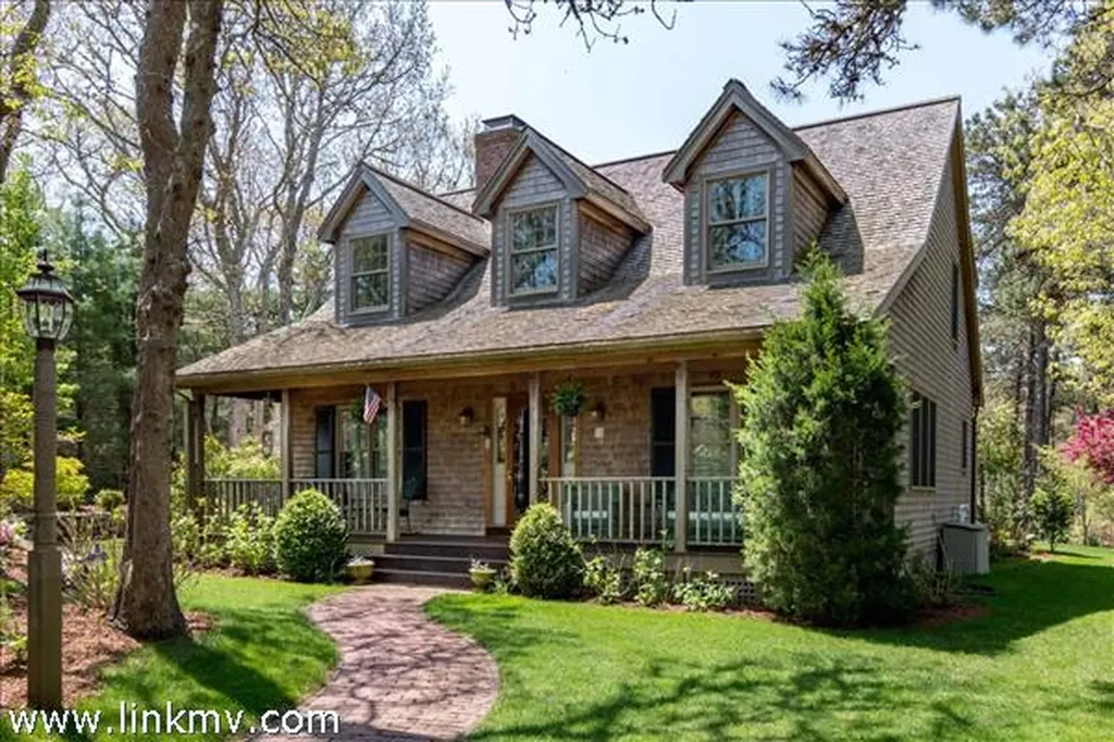 70 Marthas Road Edgartown MA 02539
