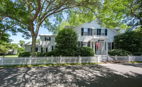 71 Davis Lane Edgartown MA 02539
