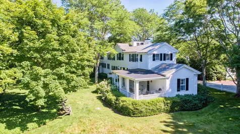 71 Davis Lane Edgartown MA 02539