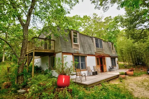 94 Paula Avenue Vineyard Haven MA 02568