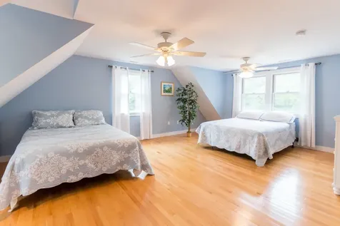 83 Pin Oak Circle West Tisbury MA 02575