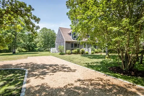 83 Pin Oak Circle West Tisbury MA 02575