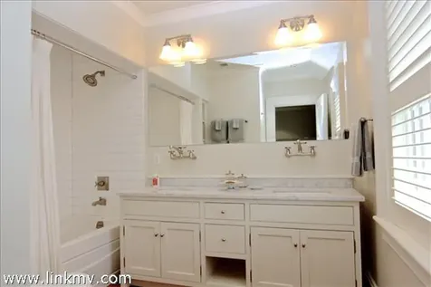 22 Peases Point Way South & 11 Tilton Way Edgartown MA 02539