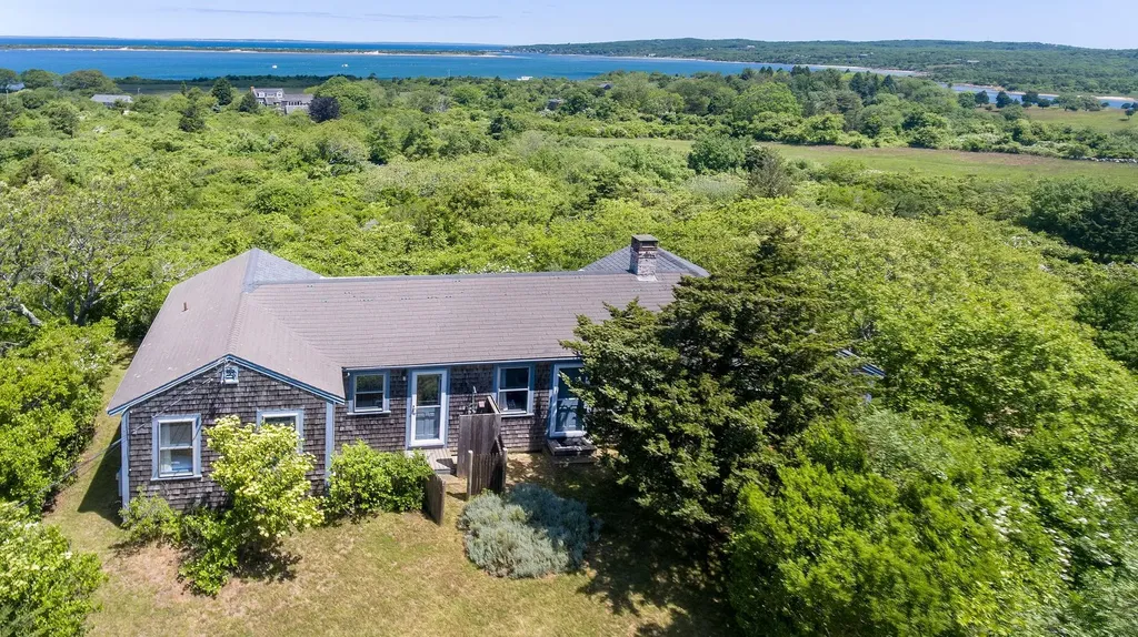 239 State Road Chilmark MA 02535
