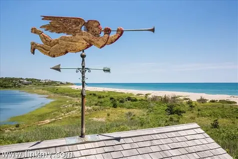 21 Eliot Avenue Chilmark MA 02535