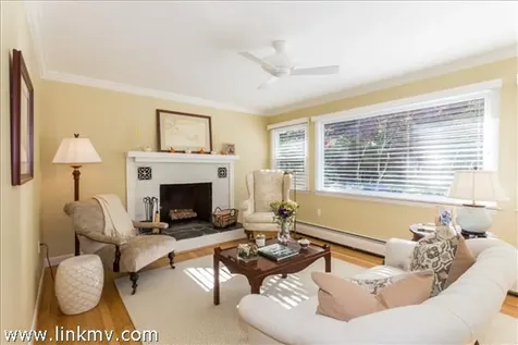 113 West Spring Street Vineyard Haven MA 02568