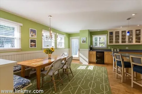 113 West Spring Street Vineyard Haven MA 02568