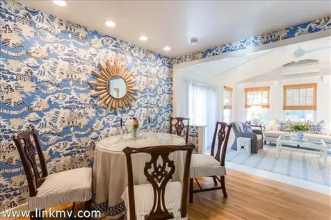 113 West Spring Street Vineyard Haven MA 02568
