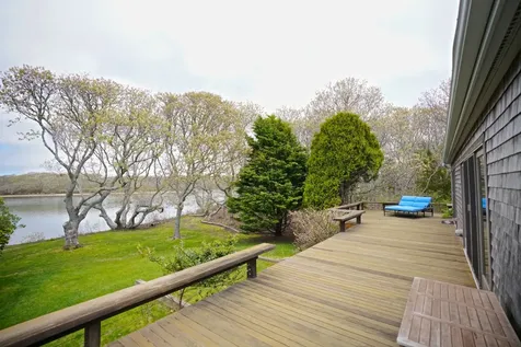 82 Turkeyland Cove Road Edgartown MA 02539
