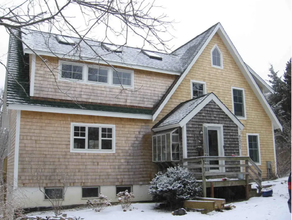 201 Spring Street Vineyard Haven MA 02568