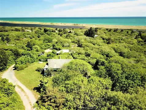 15 Doctors Creek Path Chilmark MA 02535