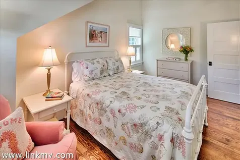 179 Upper Main Street Edgartown MA 02539
