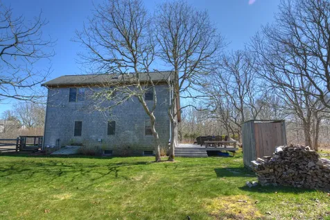 180 Skiffs Lane West Tisbury MA 02575