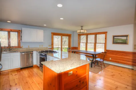 180 Skiffs Lane West Tisbury MA 02575