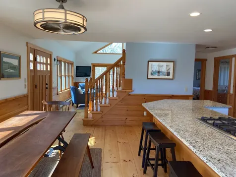 180 Skiffs Lane West Tisbury MA 02575