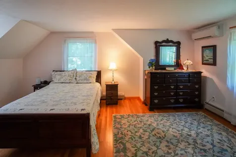 12 Old Lighthouse Road Vineyard Haven MA 02568
