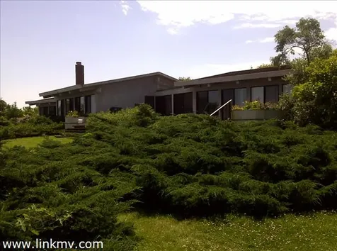 15 Azalea Lane Chilmark MA 02535