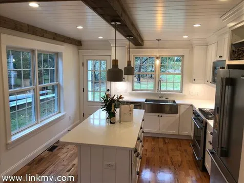 10 Hidden Cove Road Oak Bluffs MA 02557