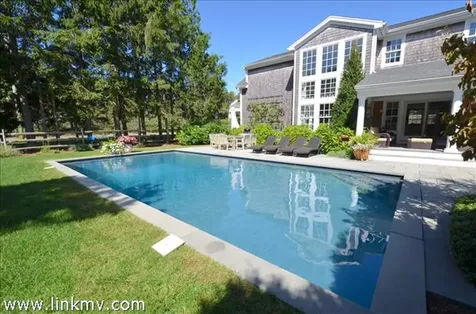 10 Hidden Cove Road Oak Bluffs MA 02557