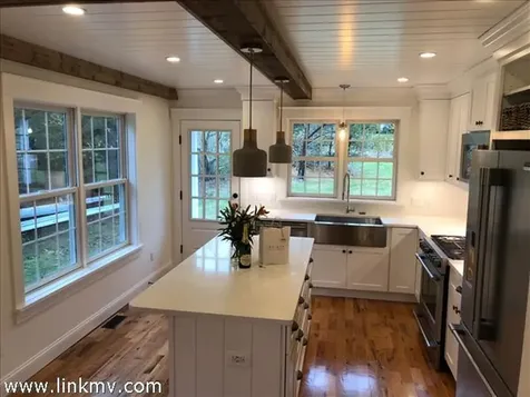 10 Hidden Cove Road Oak Bluffs MA 02557
