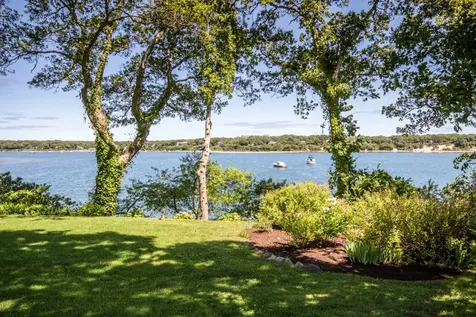 215 Hines Point Road Vineyard Haven MA 02568