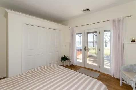 215 Hines Point Road Vineyard Haven MA 02568
