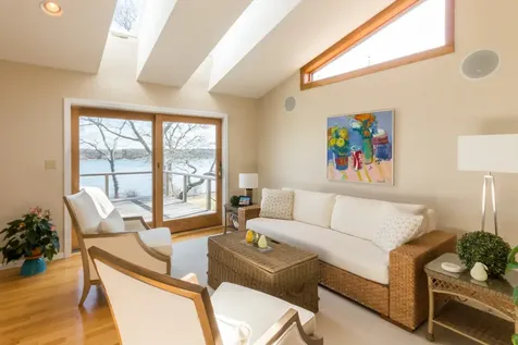 215 Hines Point Road Vineyard Haven MA 02568