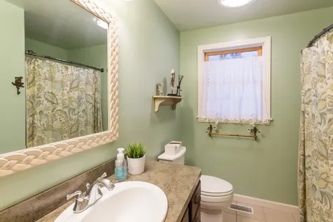 70 Goah Way Vineyard Haven MA 02568
