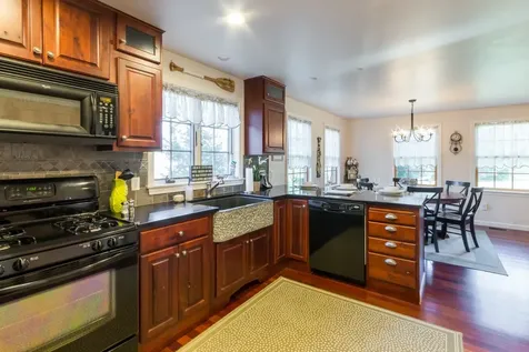 70 Goah Way Vineyard Haven MA 02568