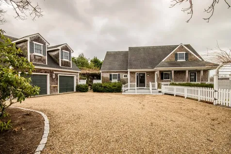 126 Litchfield Road Edgartown MA 02539